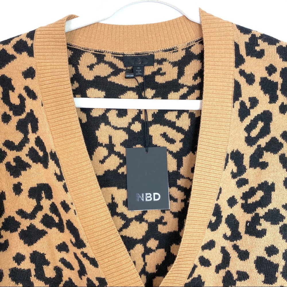 ♦️SOLD♦️NWT NBD Kendra Sweater in Leopard - Picture 7 of 8